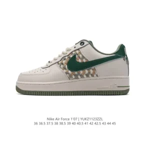 Nike Air Force 1 '07 Low White Leather Sneakers with Air Cushion