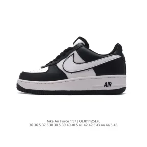 Nike Air Force 1 '07 Low White Leather Sneakers with Air Cushioning