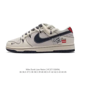 Nike Dunk Low Retro Vintage Basketball Shoes with Dual Laces and Leather Upper