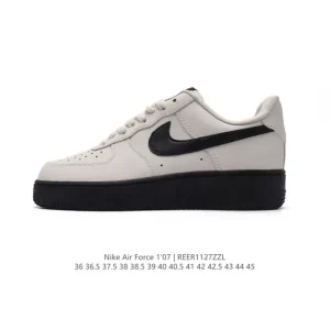 Nike Air Force 1 '07 Low White Leather Sneakers with Air Cushioning