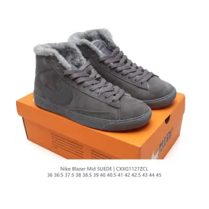 Nike Blazer Mid Vintage Suede Winter Fleece Lined High Top Sneakers