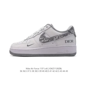 Nike Air Force 1 '07 Low White Leather Casual Sneakers with Air Cushioning
