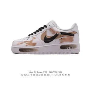 Louis Vuitton x Nike Air Force 1 '07 Low Sneaker