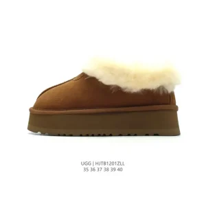 UGG Classic Short Chestnut Sheepskin Boots for Women