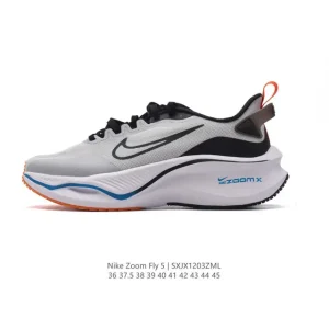 Nike Zoom Fly 5 Road Racing Shoe with ZoomX Foam and Carbon Plate