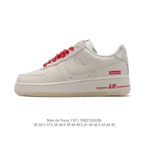 Nike Air Force 1 '07 Low White Leather Sneakers with Air Cushioning