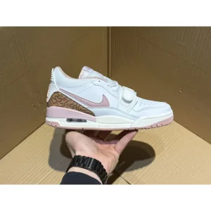 Jordan Legacy 312 Low Leather Sneakers with Strap and Air Cushion