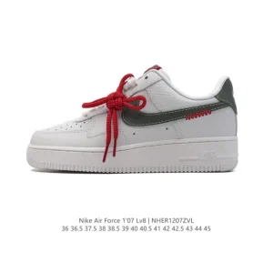 Nike Air Force 1 '07 Low White Leather Sneakers with Air Cushion