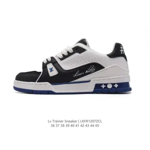 Louis Vuitton Trainer Low Fashion Sneaker with Thick Sole and 3D Logo