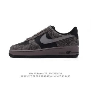 Nike Air Force 1 '07 Low White Leather Sneakers with Air Cushion