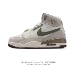 Jordan Legacy 312 Low Men's Basketball Shoes with Classic Design