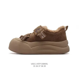 UGG Retro Low-Top Platform Sneakers with Wool Lining and Double Magic Tape
