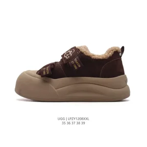 UGG Retro Low-Top Platform Sneakers with Wool Lining and Double Magic Tape