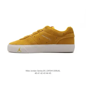 Jordan Series .05 Men's Canvas Skateboarding Shoes Inspired by Michael Jordan's Legacy