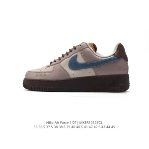 Nike Air Force 1 '07 Low White Leather Sneakers with Air Cushioning