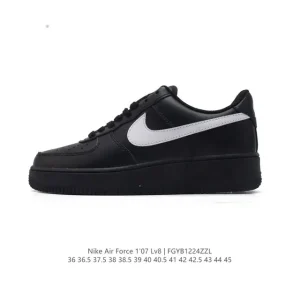 Nike Air Force 1 '07 Low White Leather Low-Top Sneakers with Air Cushioning