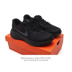 Nike Revolution 7 Wide Running Shoes for Men and Women