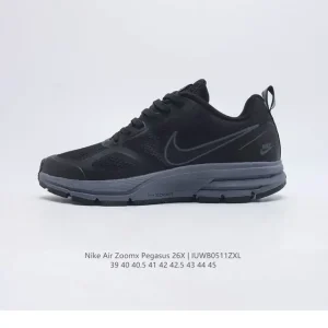 Nike Zoom Pegasus 26X Leather Running Shoes with Full-Length Zoom Air Cushioning