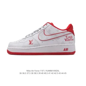 Nike Air Force 1 '07 Low White Leather Sneakers with Air Cushion