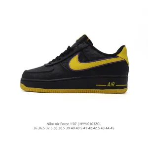 Nike Air Force 1 '07 Low White Leather Casual Sneakers with Air Cushioning