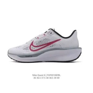 Nike Quest 6 Women's Lightweight Cushioned Running Shoe