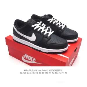 Nike Dunk Low Retro Vintage Basketball and Skateboarding Shoes