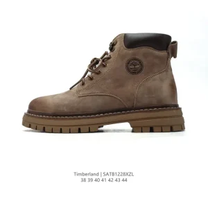 Timberland Classic 6-Inch Premium Waterproof Boots for Men