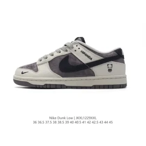 Nike Dunk Low Retro Vintage Basketball and Skateboarding Shoes