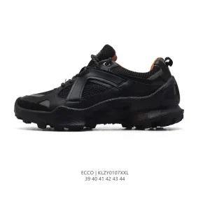 ECCO Men's Lightweight Outdoor Sneakers for Casual Wear