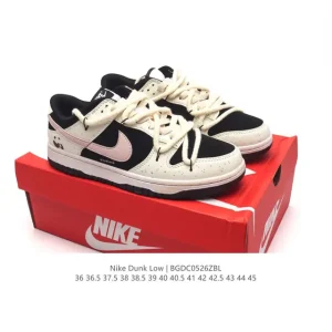 Nike SB Dunk Low Pro Zoom Air Skateboarding Shoes
