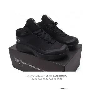 Arcteryx Konseal Outdoor Hiking Shoes for Women Lightweight Breathable Comfort