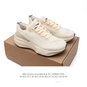 Nike ZoomX Invincible Run FK 3 Running Shoes
