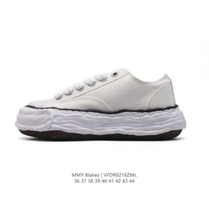 Mmy Maison Mihara Yasuhiro Blakey Canvas Low Top Sneakers