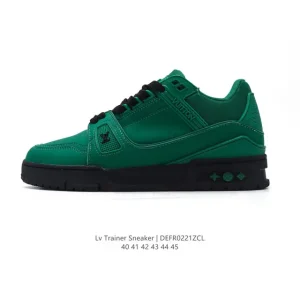 Louis Vuitton Trainer Low Men's Fashion Sneaker with Thick Sole