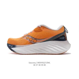 Saucony Triumph 22 Neutral Running Shoes with Pwrrun+ Cushioning