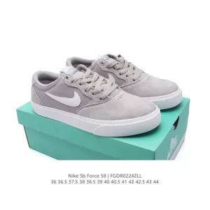 Nike SB Chron Solarsoft Skateboarding Shoes for Men and Women