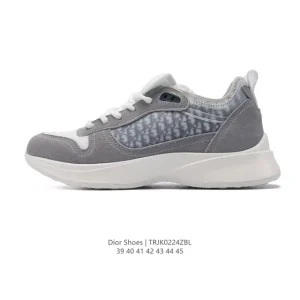 Dior Men's Low-Top Retro Sneakers with Thick Sole and Lace-Up Design
