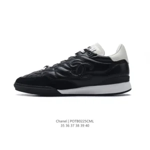 Chanel 2024 Women's Classic White Platform Sneakers for Everyday Style