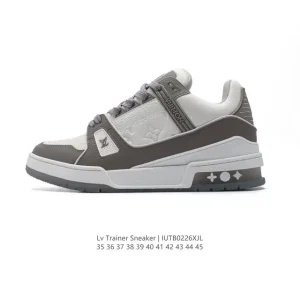 Louis Vuitton Trainer Low Fashion Sneaker with Embossed Logo and Thick Sole