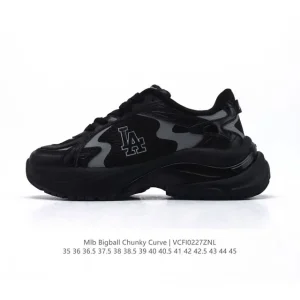 MLB Bigball Chunky Curve New York Yankees Sneaker with Velcro Strap