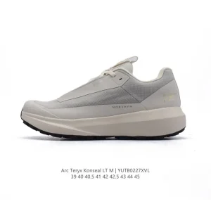 Arcteryx Konseal Outdoor Hiking Shoes for Men Lightweight Breathable Comfort