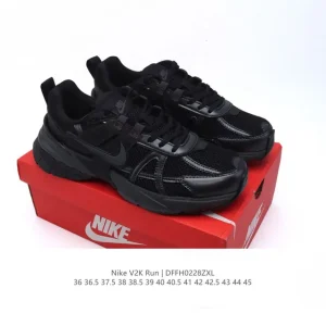 Nike V2K Run Retro Low-Top Running Shoes Vintage Sneakers with Cushioning