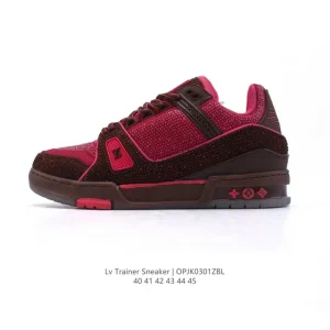 Louis Vuitton Trainer Sneaker Low Men's Luxury Fashion Sneakers with Diamond Detailing