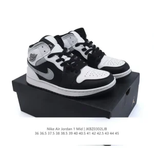 Nike Air Jordan 1 Mid Men's Women's Basketball Shoes