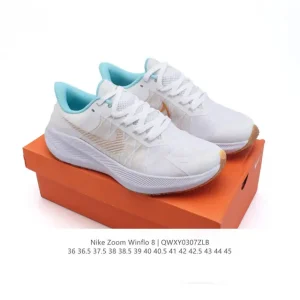 Nike Zoom Winflo 8 Women's Running Shoes with Air Cushion and Flywire Support