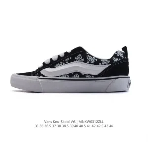 Vans Knu Skool VR3 LX Leather Chunky Skate Shoes in Classic Black and White