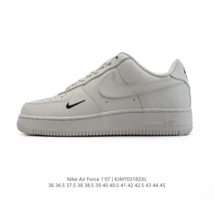 Nike Air Force 1 '07 Low White Leather Sneakers with Air Cushion