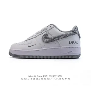 Nike Air Force 1 '07 Low White Leather Sneakers with Air Cushion