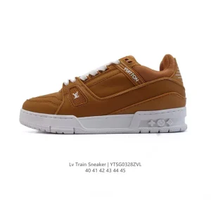 Louis Vuitton Trainer Sneaker Low Men's White Leather Fashion Sneakers