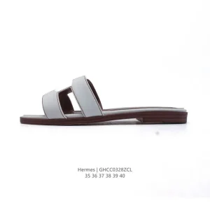 Hermes Women's Classic Leather Slippers for Summer Vacation and Home